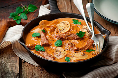 Beef Stroganoff, Russian Cuisine Beef Stroganoff, Russian Cuisine