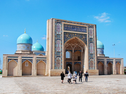 14-day Central Asia Group Tour 2025